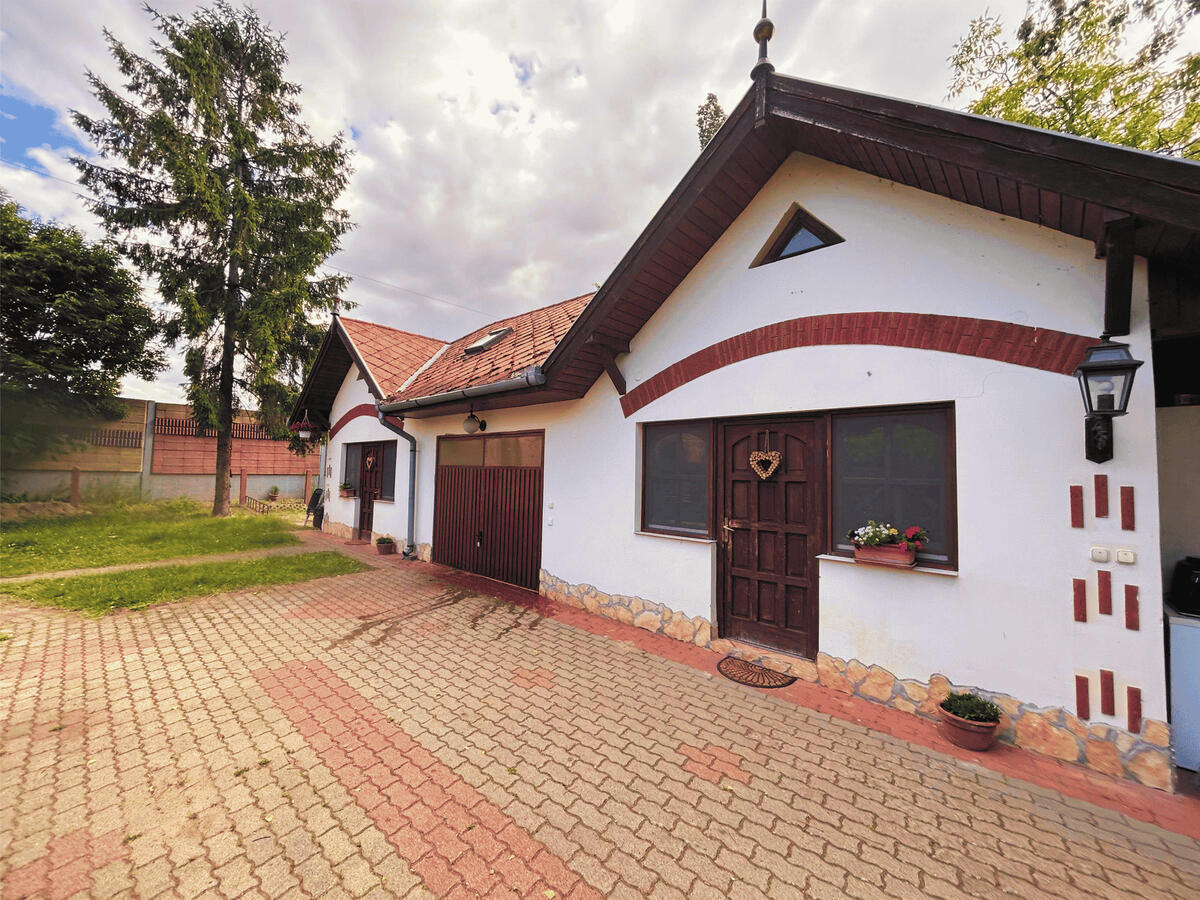 Demona kisház Demona Apartman Balatonboglár Szálláshely